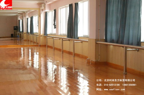 體驗父母對寶貝的深切關(guān)愛 時尚牌卡通復(fù)合塑膠地板